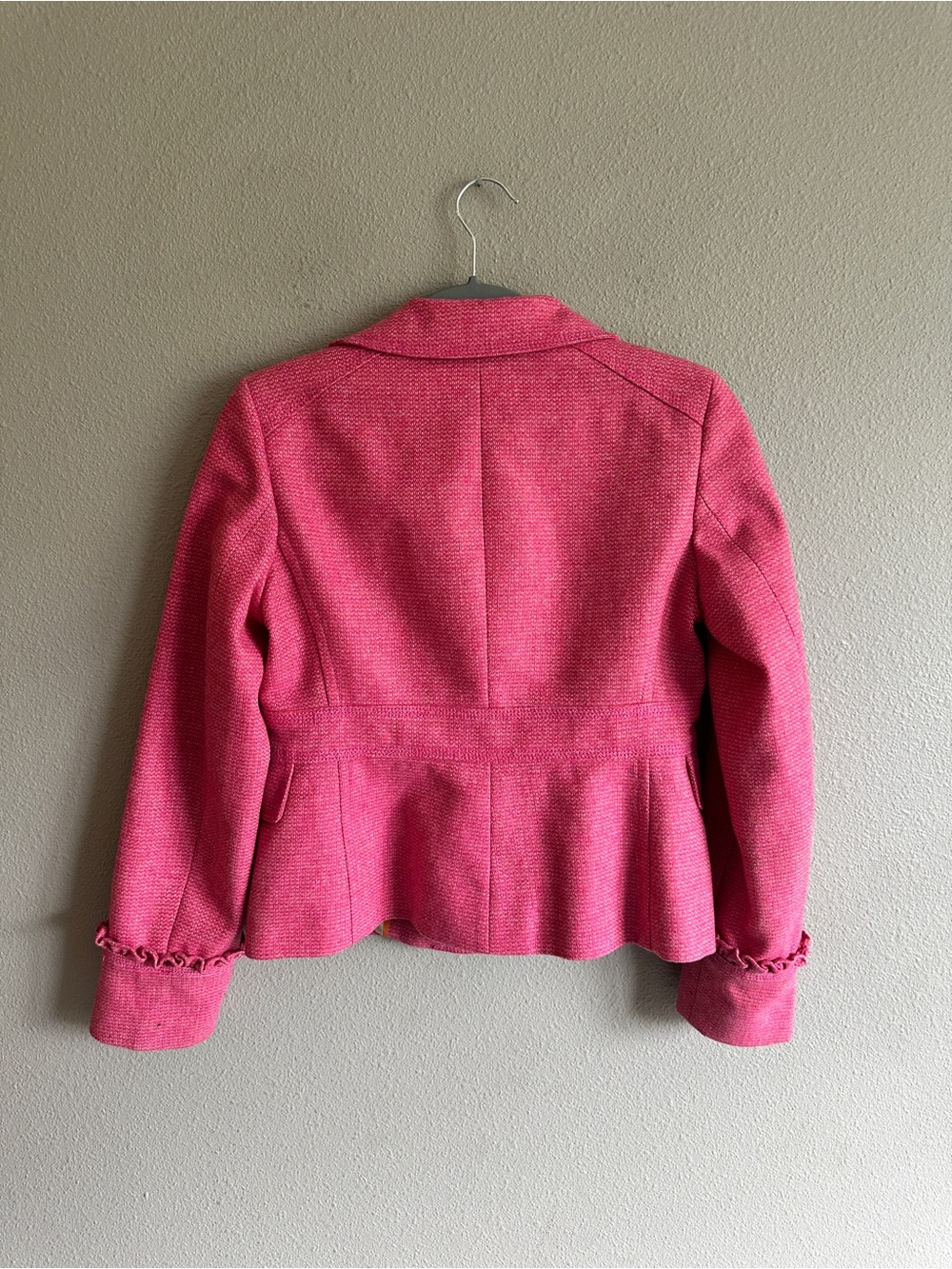 Vintage Y2K J. Crew Pink Wool Ruffle-Trim Blazer 10 - Picture 9 of 12